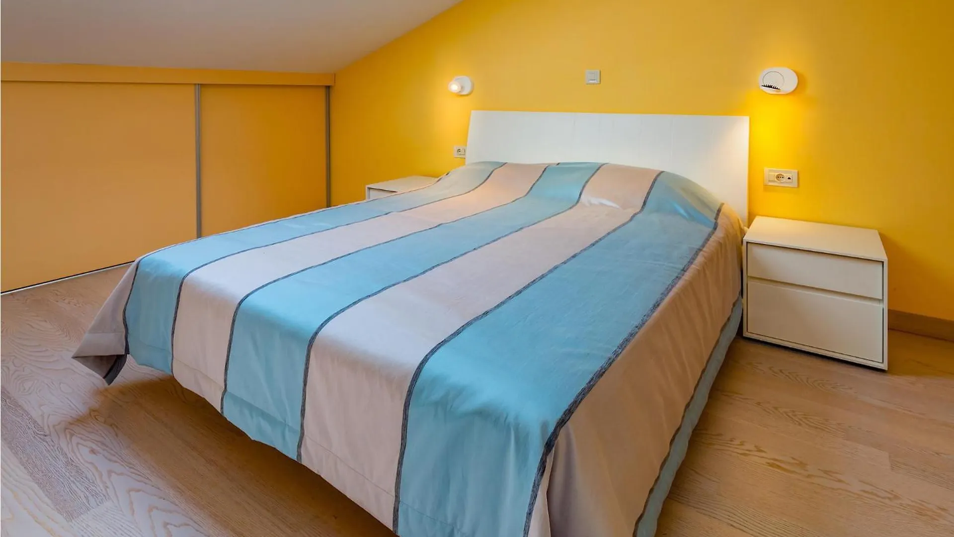 3 Bedroom Beautiful Apartment In Mošćenička Draga