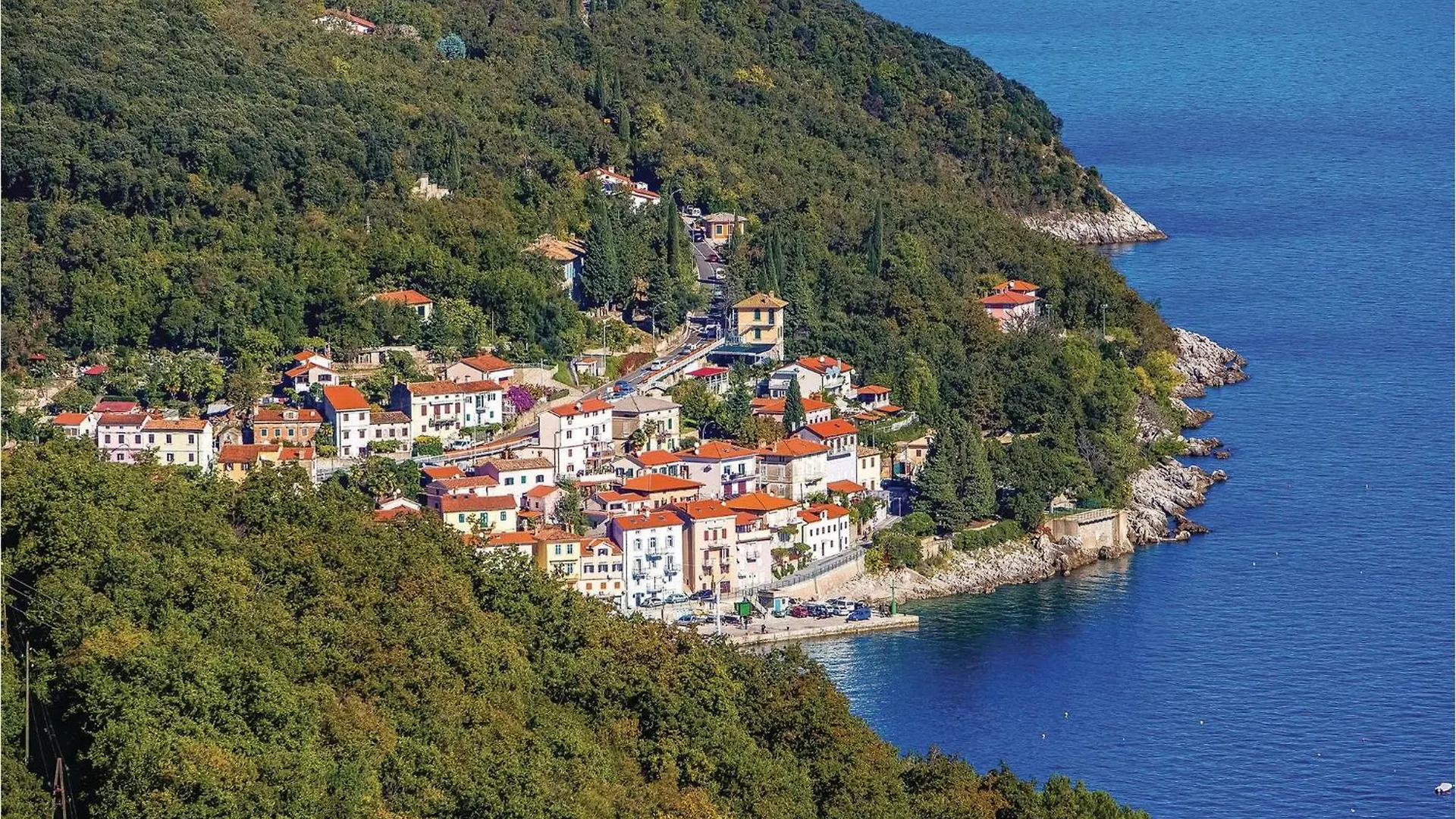 3 Bedroom Beautiful Apartment In Mošćenička Draga
